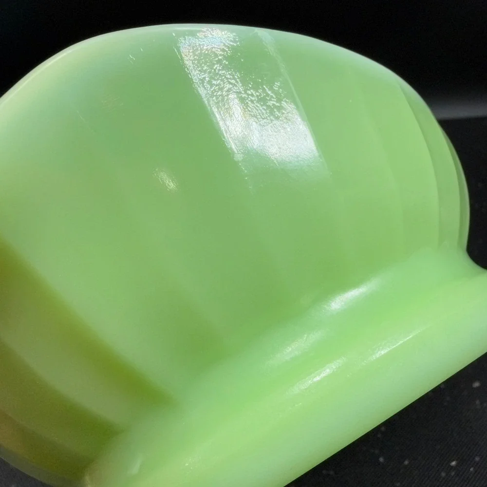 Vintage Jadeite Glass Citrus Juicer Reamer Green Milk Glass Ribbed 8 Inch